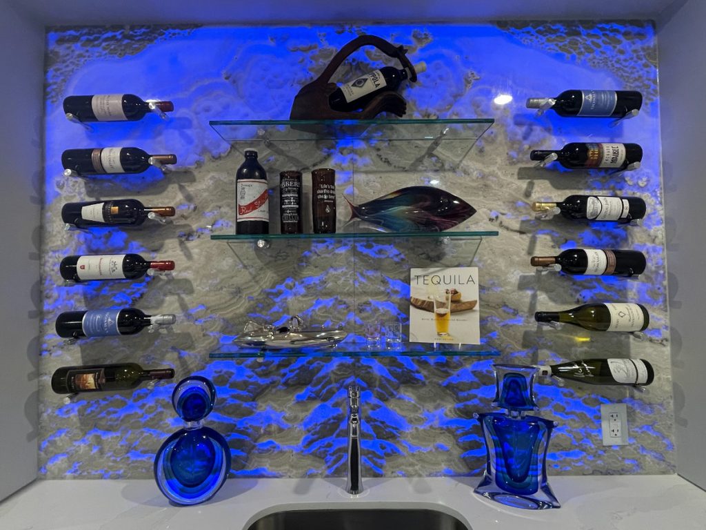 Cottage Wet Bar Backlit White Onyx