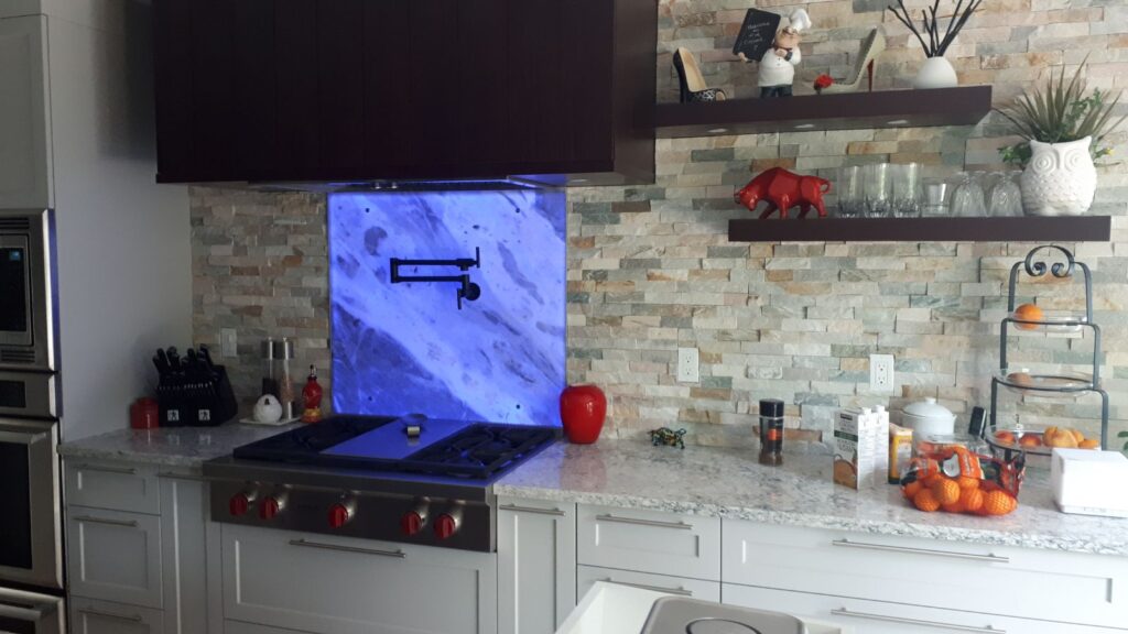 backlit-stove-cover-counter-kitchen-stonesupplier-renovation