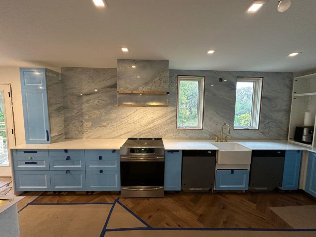 kitchen-wall-backlit-luminous