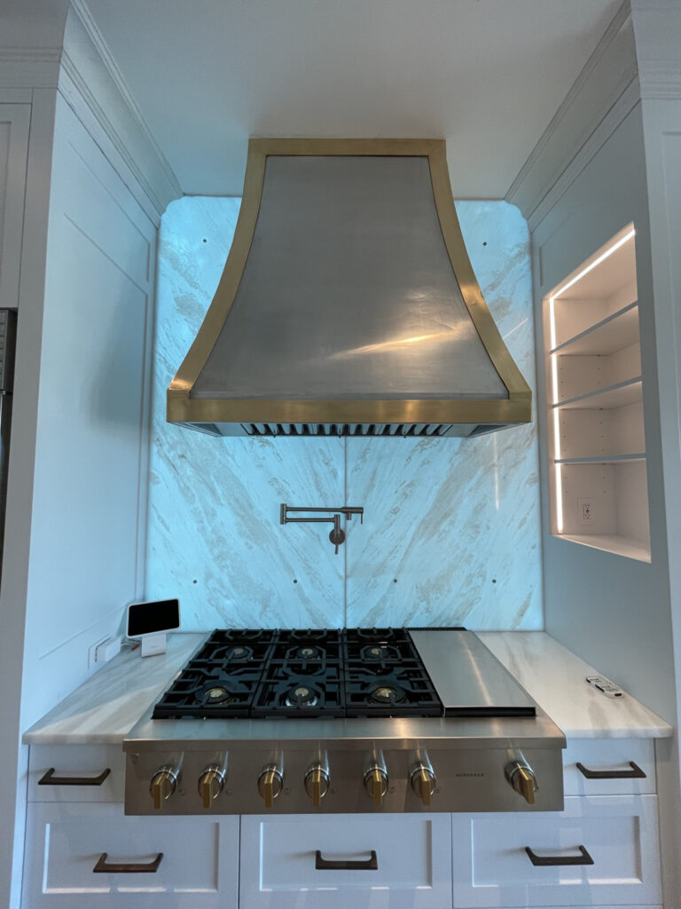wall-kitchen-stove-backlight-luminous-onyx-natural-stone
