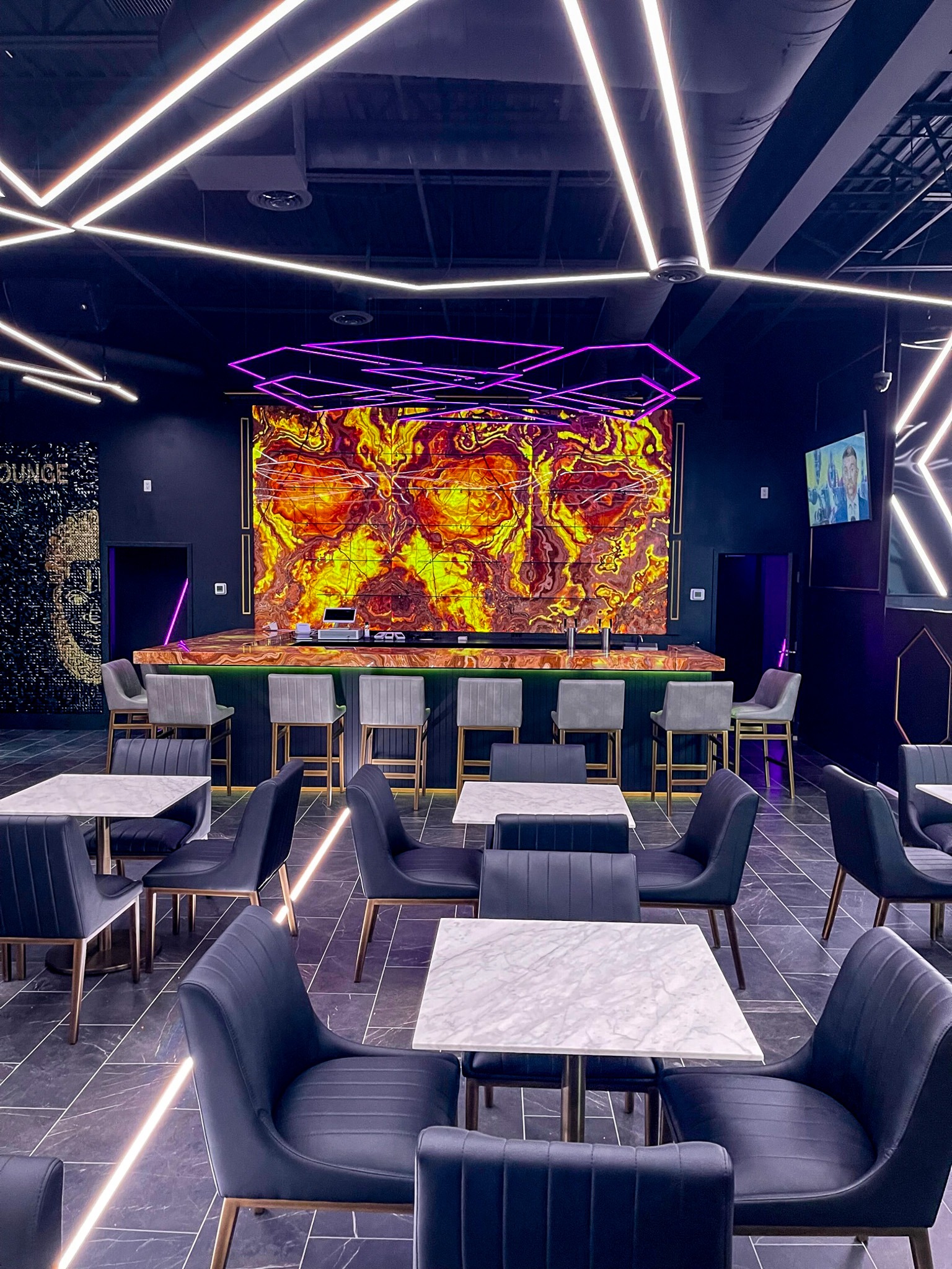 vaughan ontario backlit bar onyx
