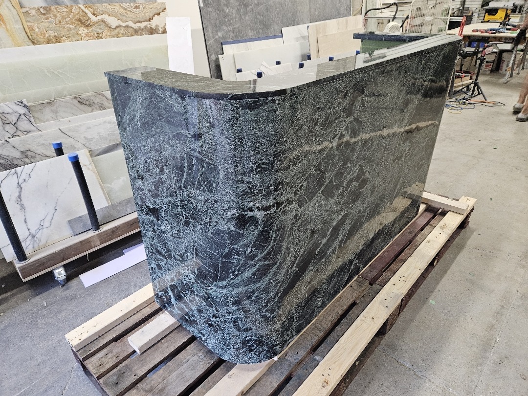 curved stone jewelry store